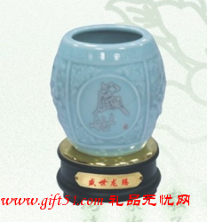 盛世龍騰筆筒